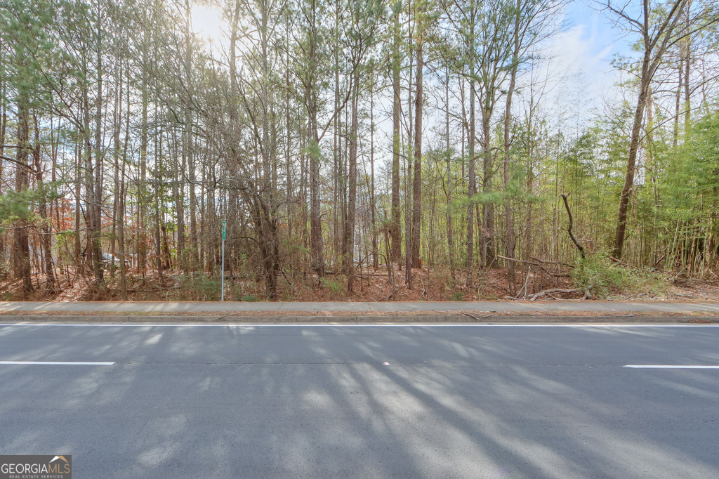 4684 Roswell RD