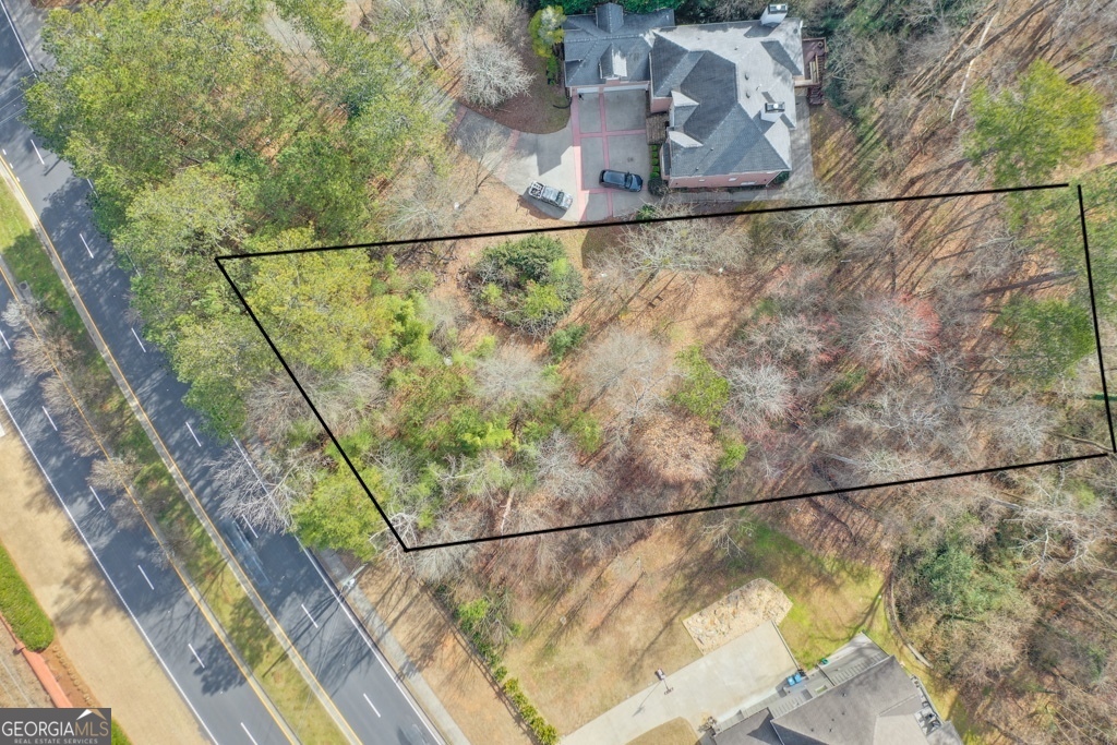 4684 Roswell RD