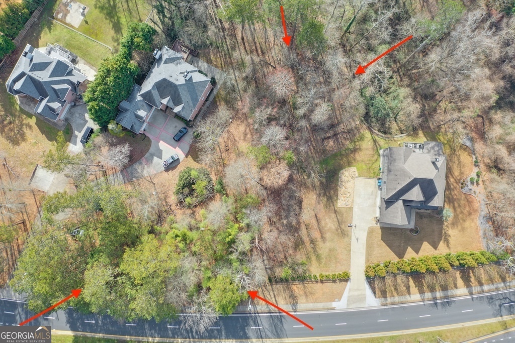 4684 Roswell RD
