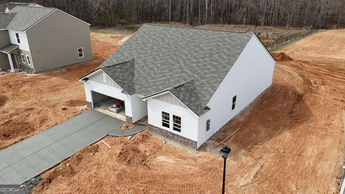 513 Corinth DR