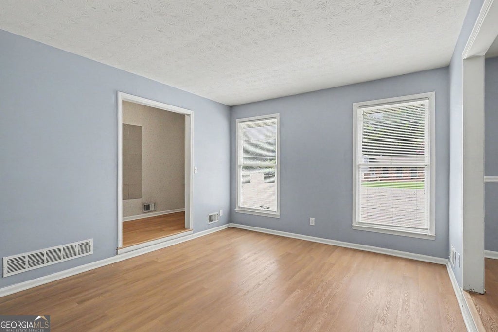 Photo of 8806 Twin Oaks Drive, Jonesboro, GA 30236 (MLS # 10805745)