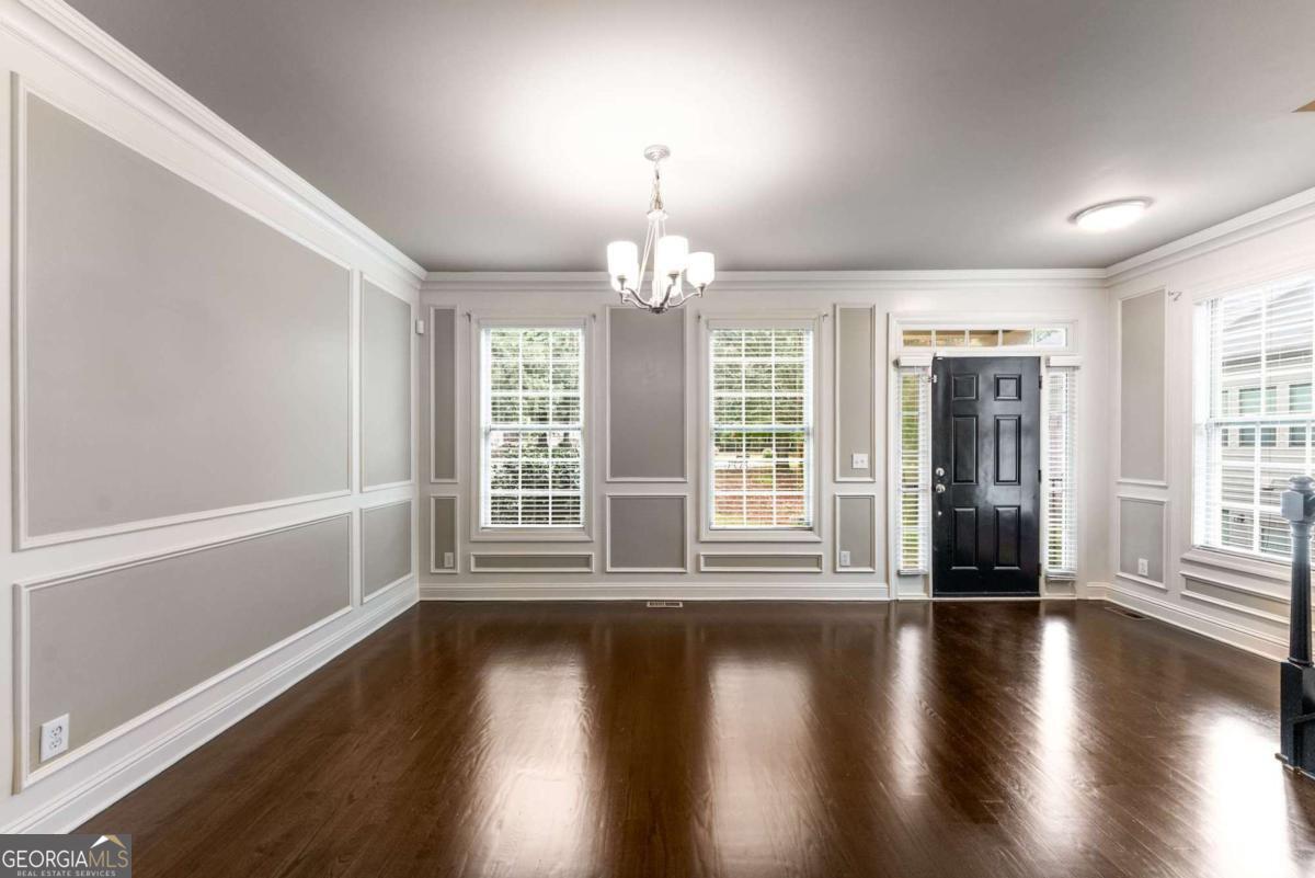 2607 Kenwood Glen TER