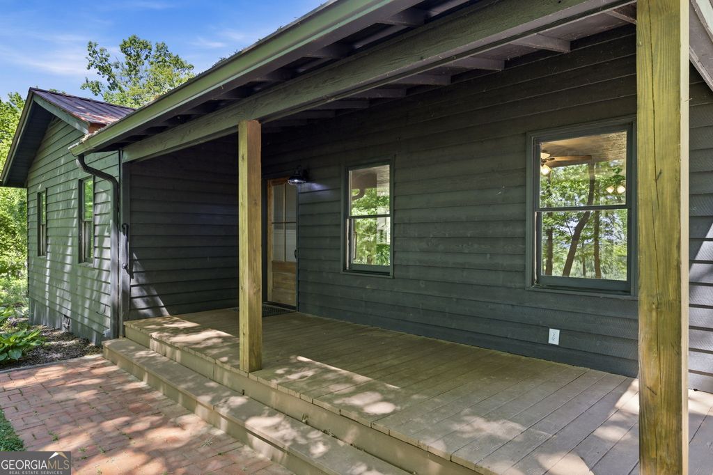 Photo of 523 Mountain Ranch Road, Clarkesville, GA 30523 (MLS # 10753937)