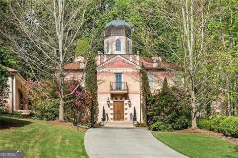 Photo of 2740 Northside NW Drive N, Atlanta, GA 30305 (MLS # 10739510)