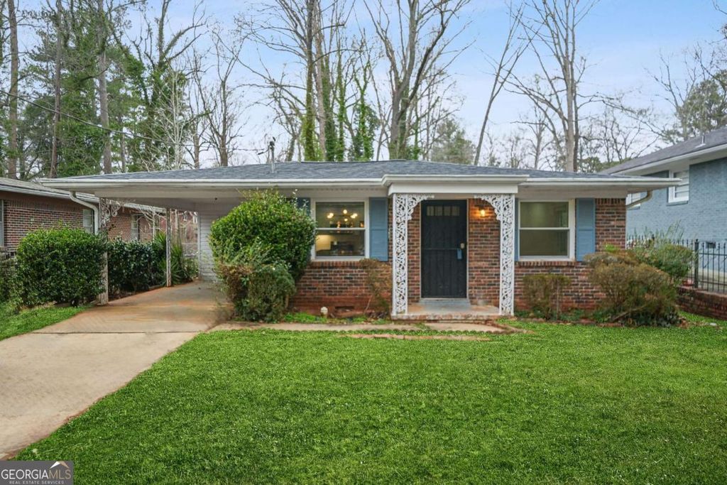 Photo of 1949 Handley Avenue SW, Atlanta, GA 30310 (MLS # 10686509)