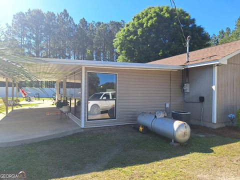 A home in Hazlehurst