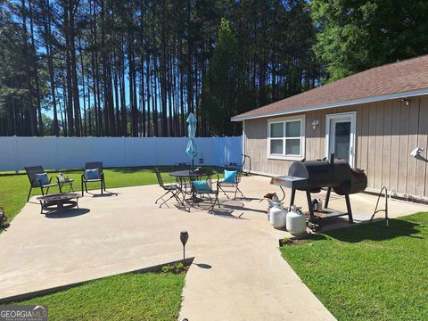 A home in Hazlehurst