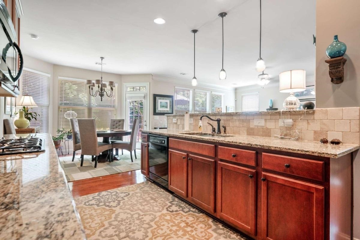Oakland Trace - Residential