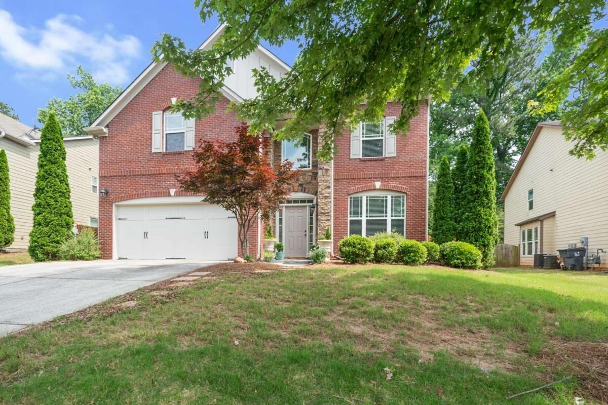 Oakland Trace - Residential