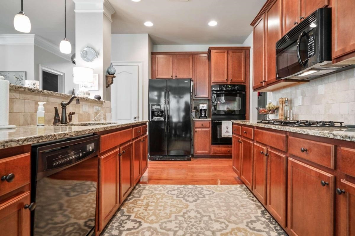 Oakland Trace - Residential