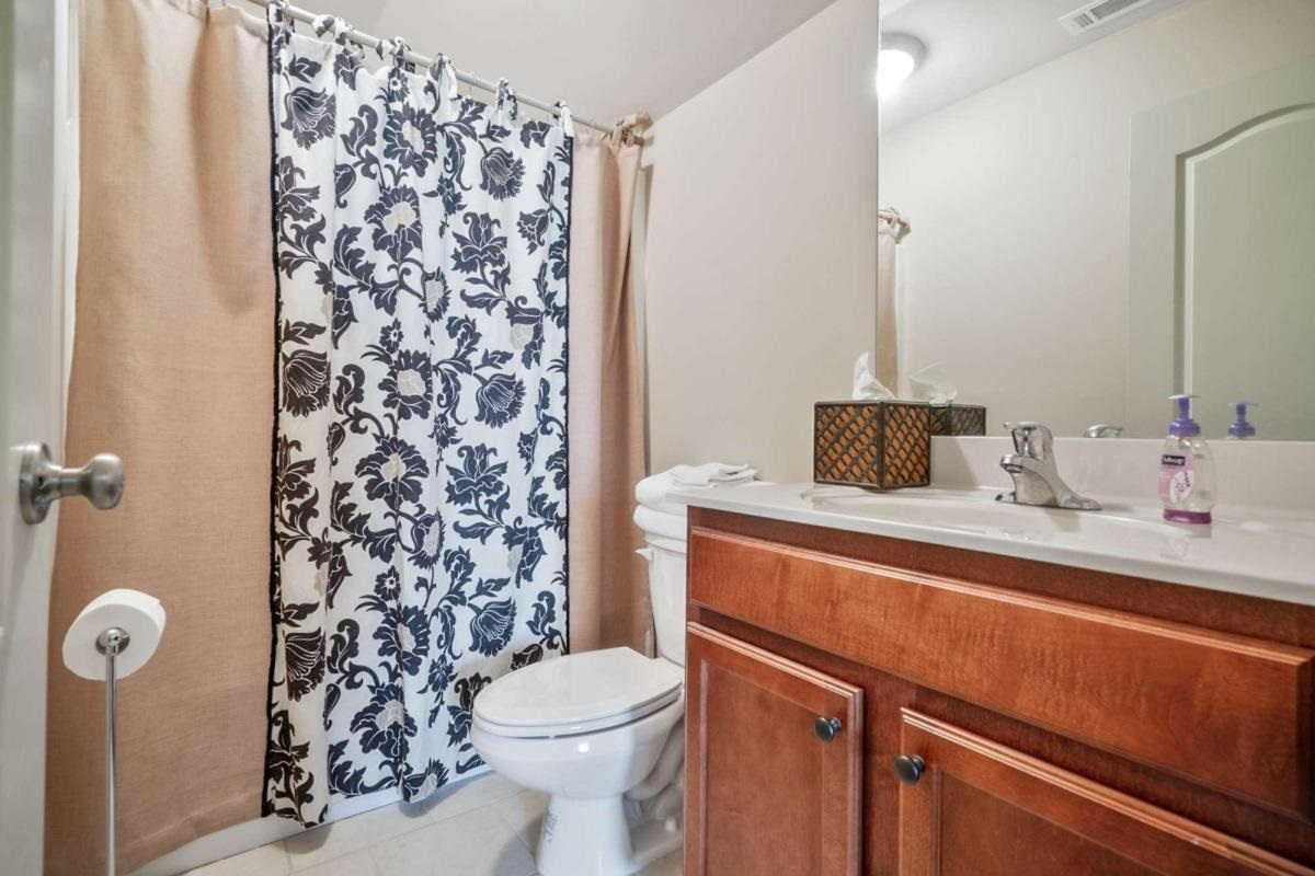 Oakland Trace - Residential