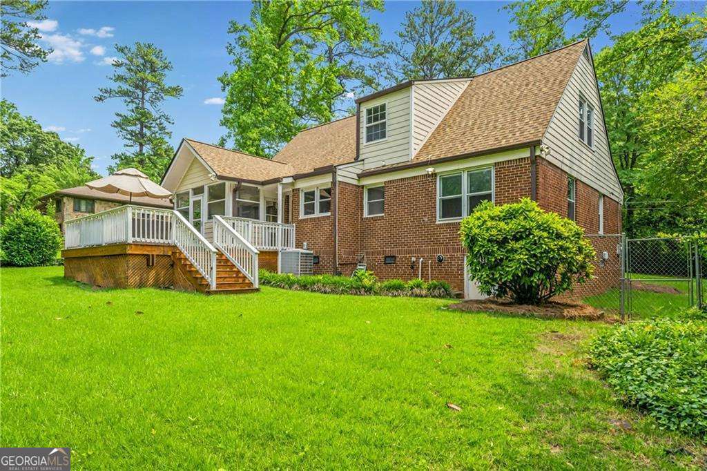 3449 Parkview DR