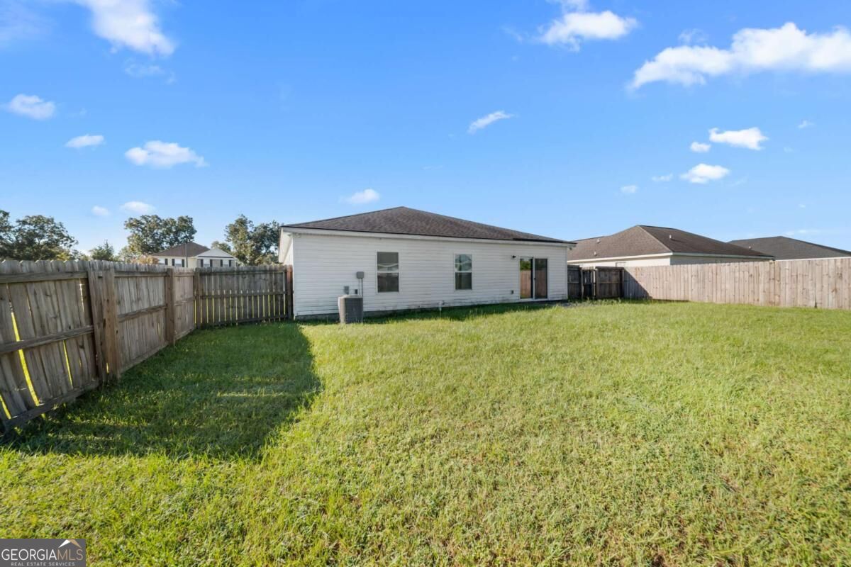 115 Auburn CIR