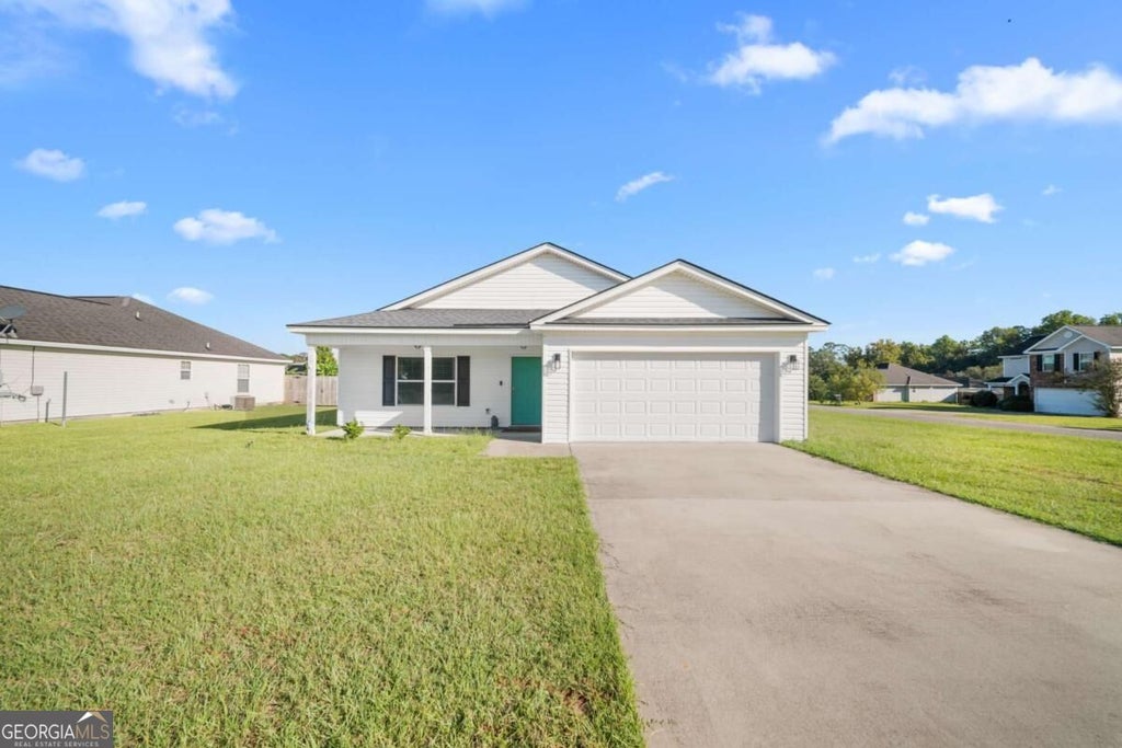 Photo of 115 Auburn Circle, Glennville, GA 30427 (MLS # 10850524)