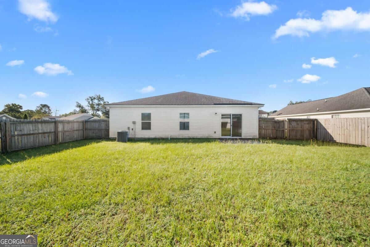 115 Auburn CIR