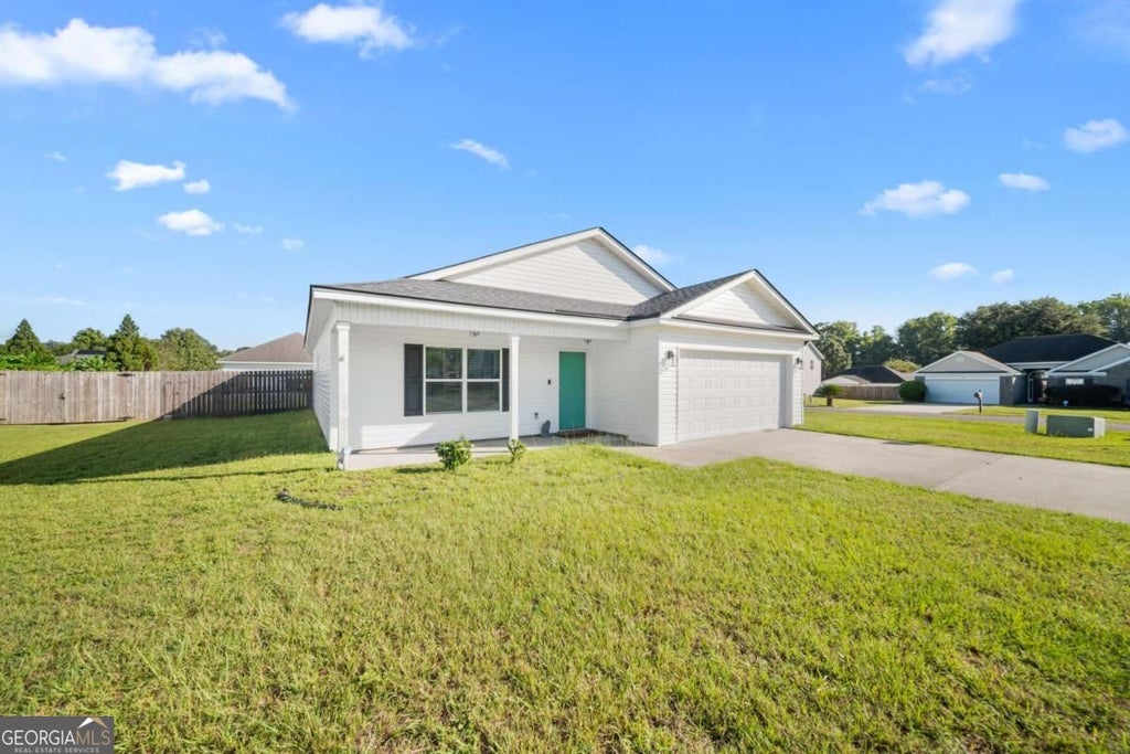 Photo of 115 Auburn Circle, Glennville, GA 30427 (MLS # 10850524)
