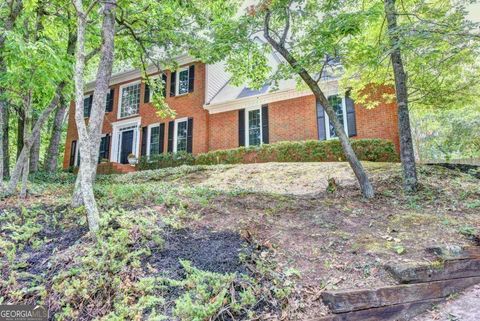 1825 Crescent RDG Cumming GA 30041