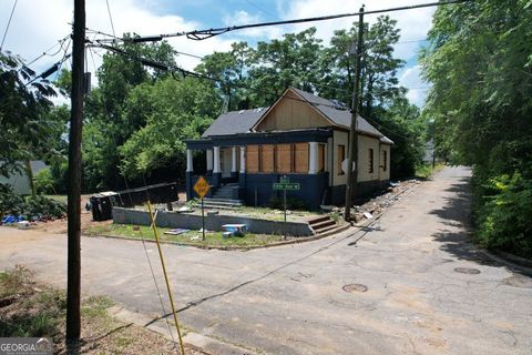 Photo of 1812 5th Avenue W, Macon, GA 31201 (MLS # 10620548)