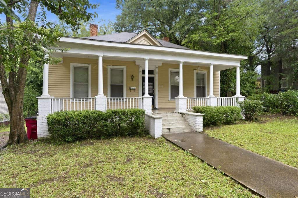 Photo of 1691 Rembert Avenue, Macon, GA 31201 (MLS # 10826028)