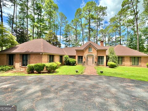 A home in Eastman