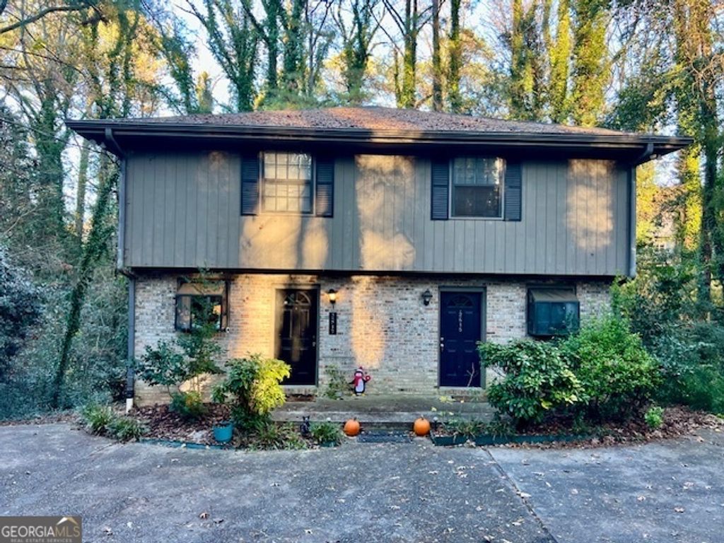 Photo of 2515 Skyland Trail NE, Brookhaven, GA 30319 (MLS # 10657862)