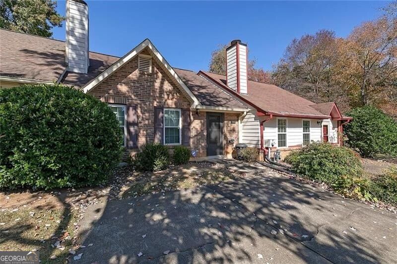 1286 Green Tee DR SW