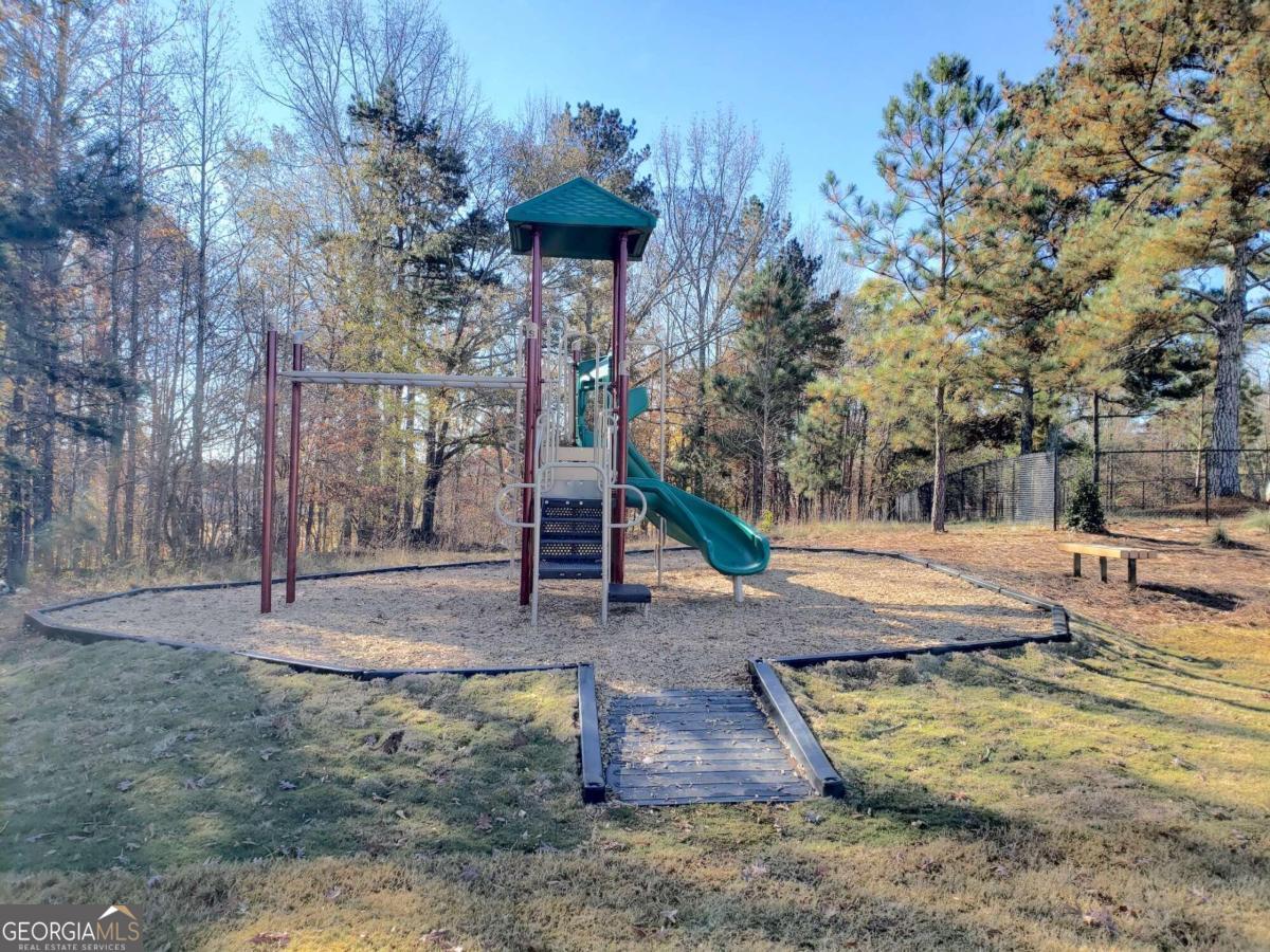 Twin Lakes - Residential