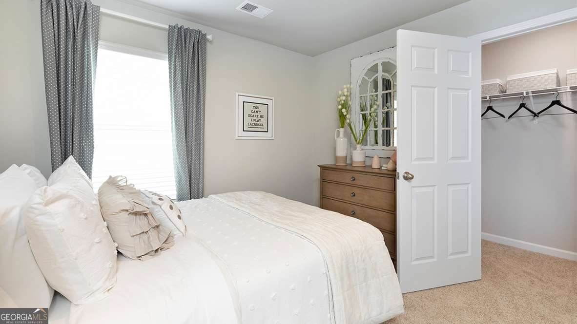 Twin Lakes - Residential