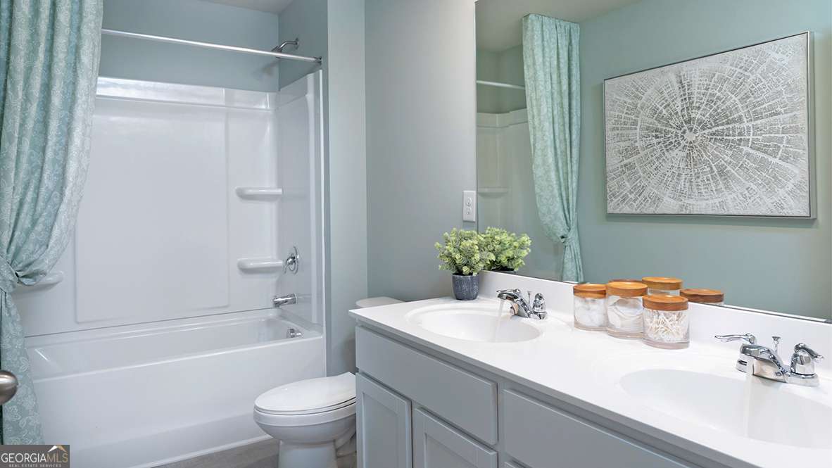 Twin Lakes - Residential