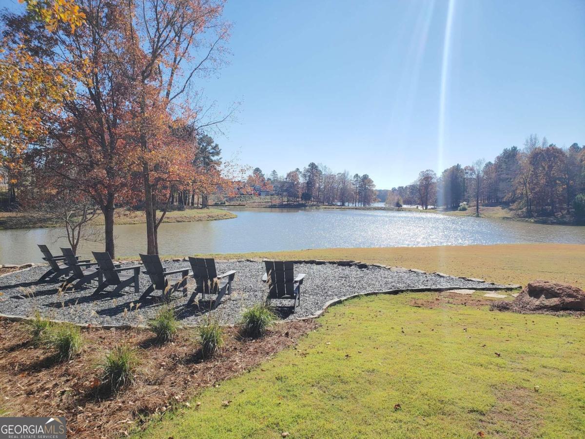 Twin Lakes - Residential
