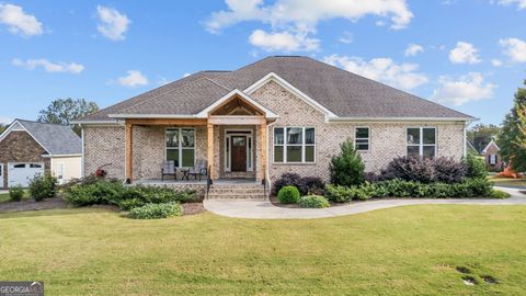 Photo of 8 Hitchin Post Drive NW, Rome, GA 30165 (MLS # 10634402)