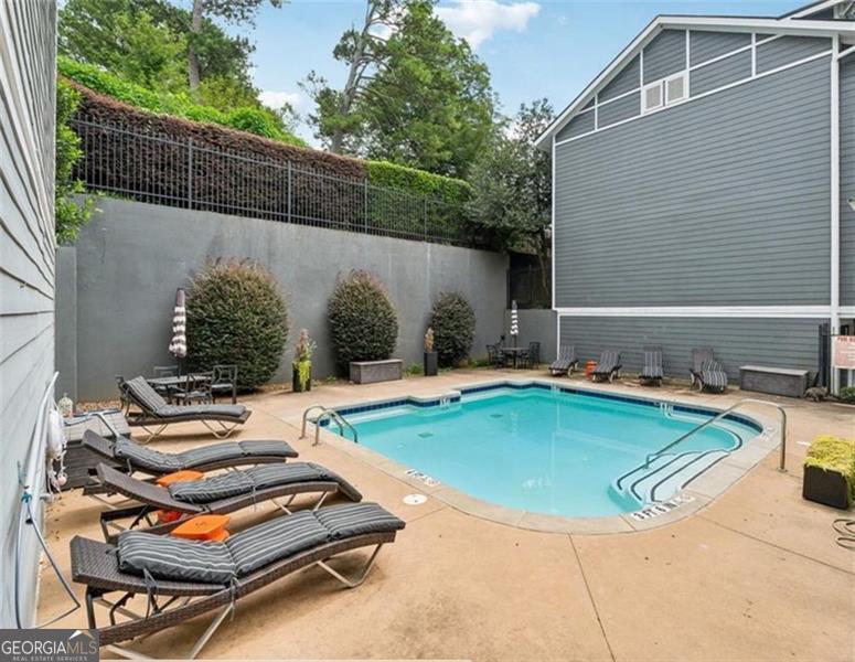 Park Row - Residential