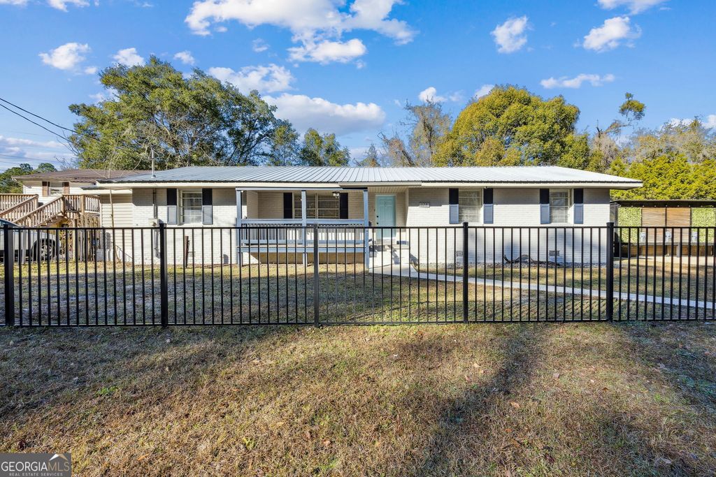 Photo of 178 Comeau Street, St. Marys, GA 31558 (MLS # 10676167)