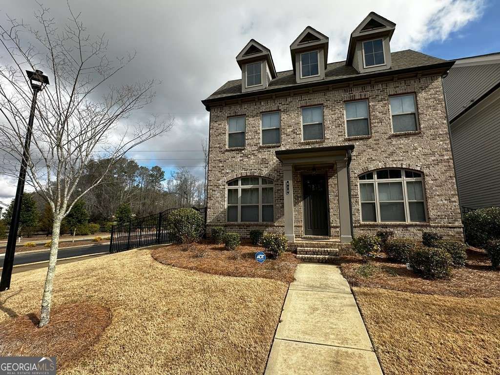 Photo of 610 Central Park Ovlk, Alpharetta, GA 30004 (MLS # 10711363)