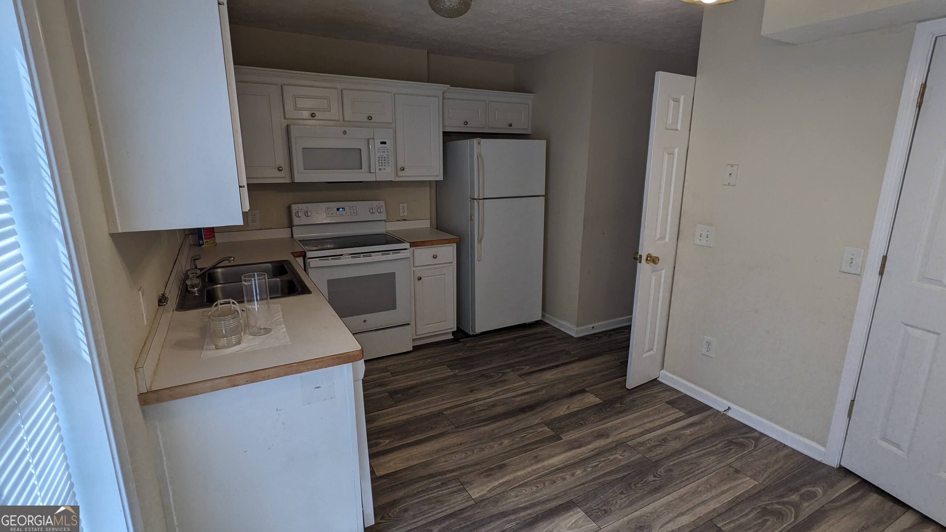 none - Residential Income