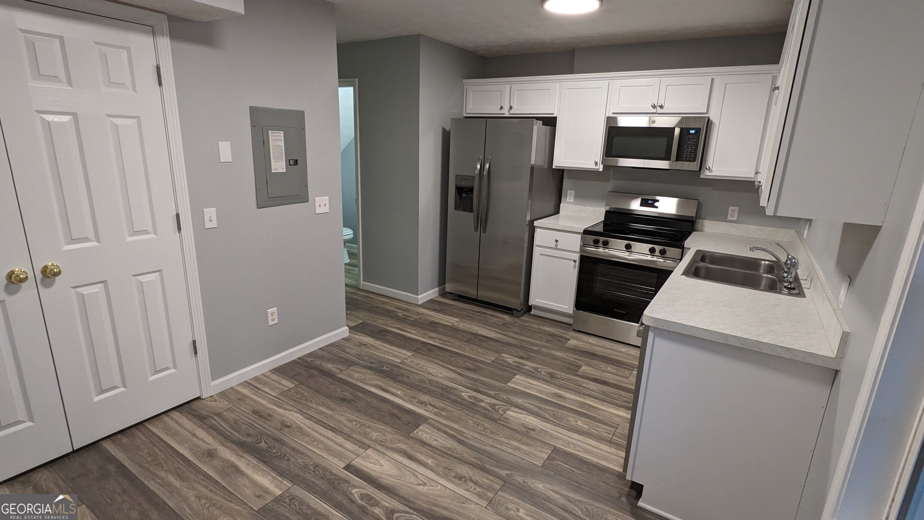 none - Residential Income