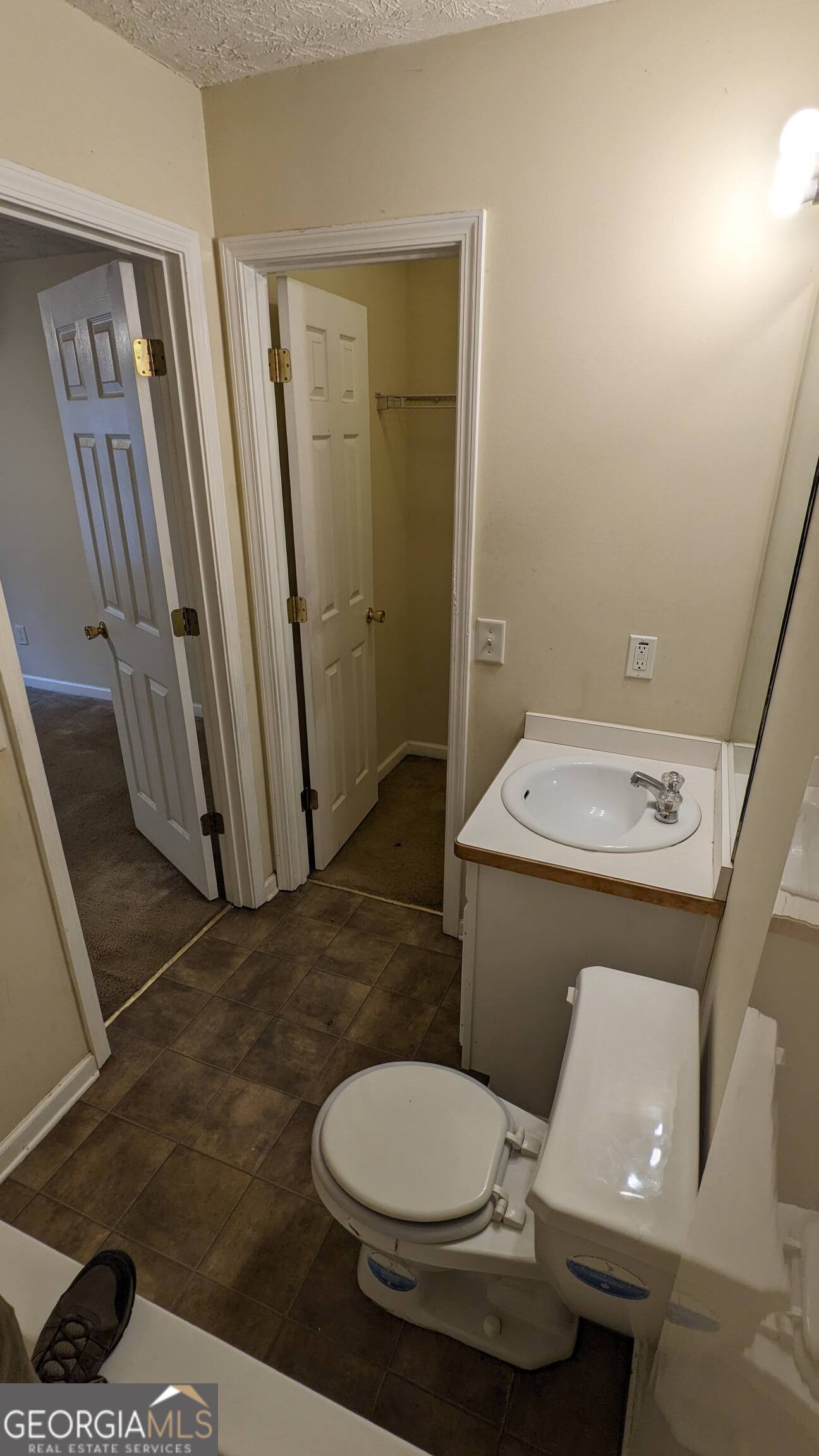 none - Residential Income