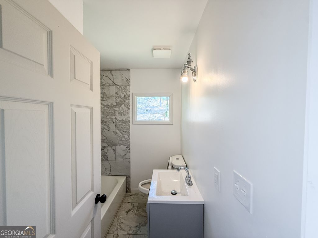 Photo of 2328 Bonner Road, East Point, GA 30344 (MLS # 10771159)