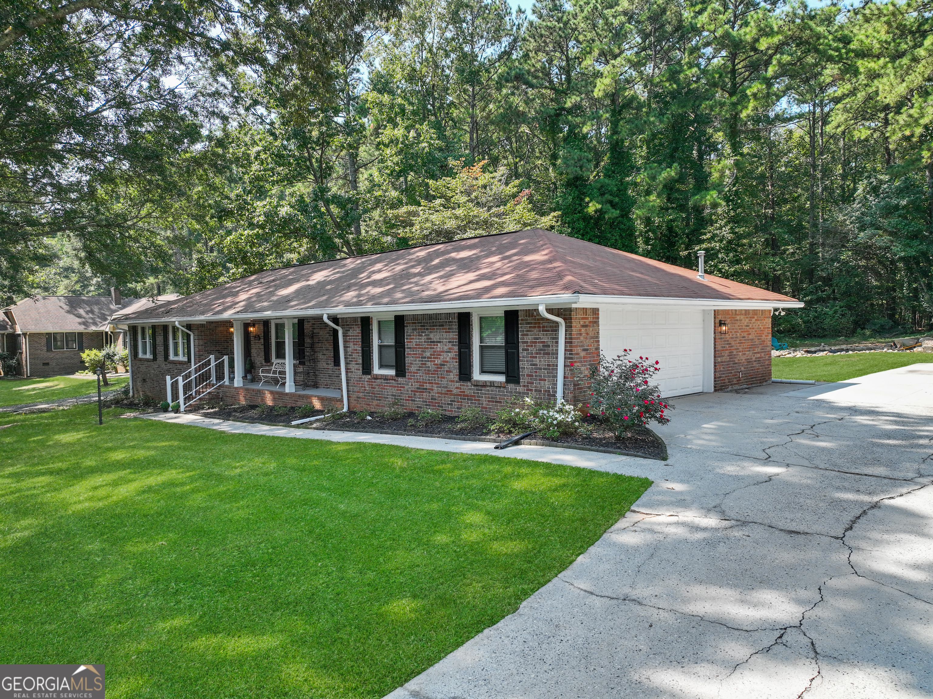8033 Aloha DR