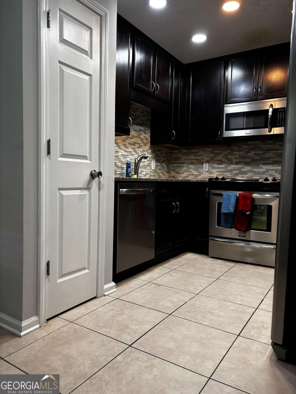Photo of 295 Winding River Road #F, Atlanta, GA 30350 (MLS # 10761119)