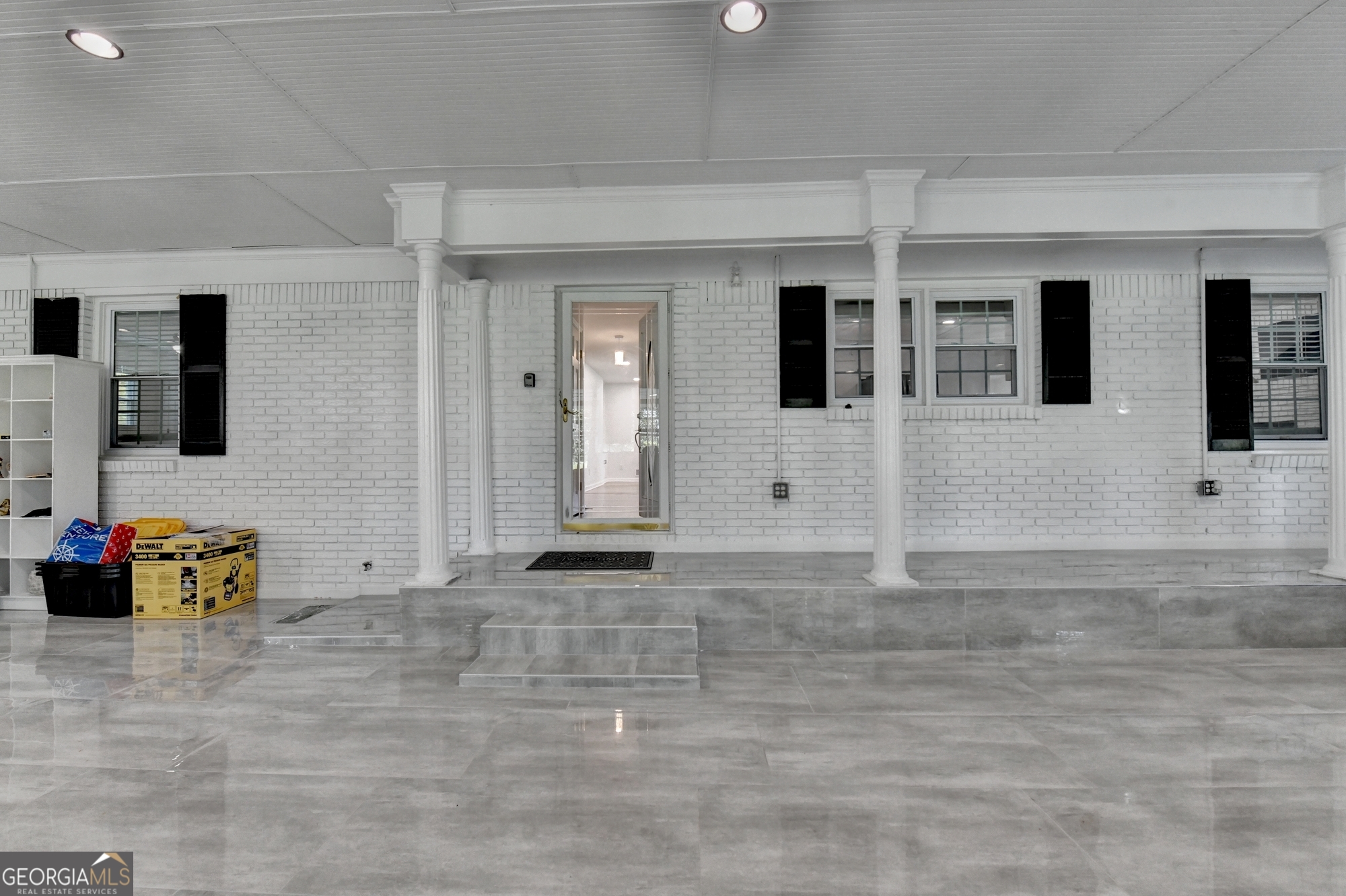 Frank Long & Patty Long - Residential