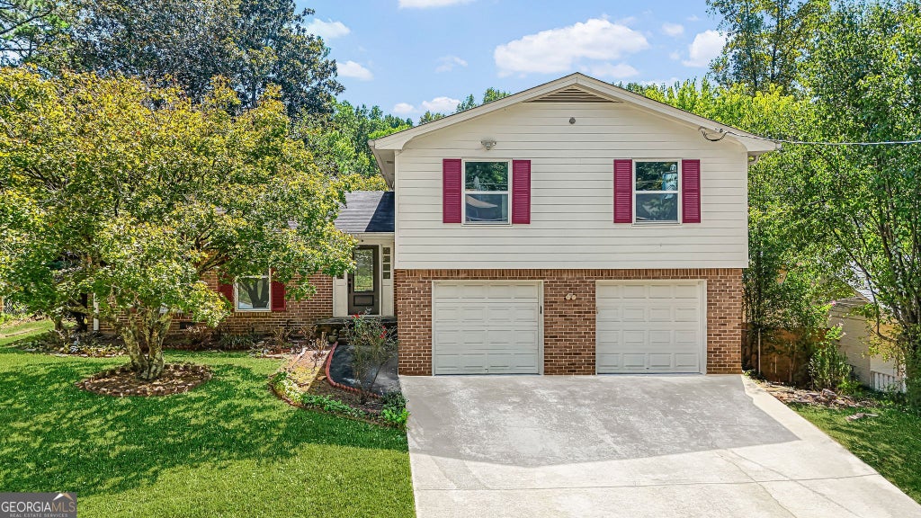 Photo of 3103 Windfield Circle, Tucker, GA 30084 (MLS # 10844026)
