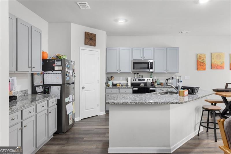 9122 GOLFVIEW CIR
