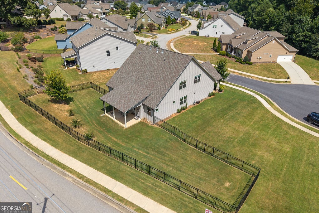 Photo of 352 Chestnut Chase, Hoschton, GA 30548 (MLS # 10834568)