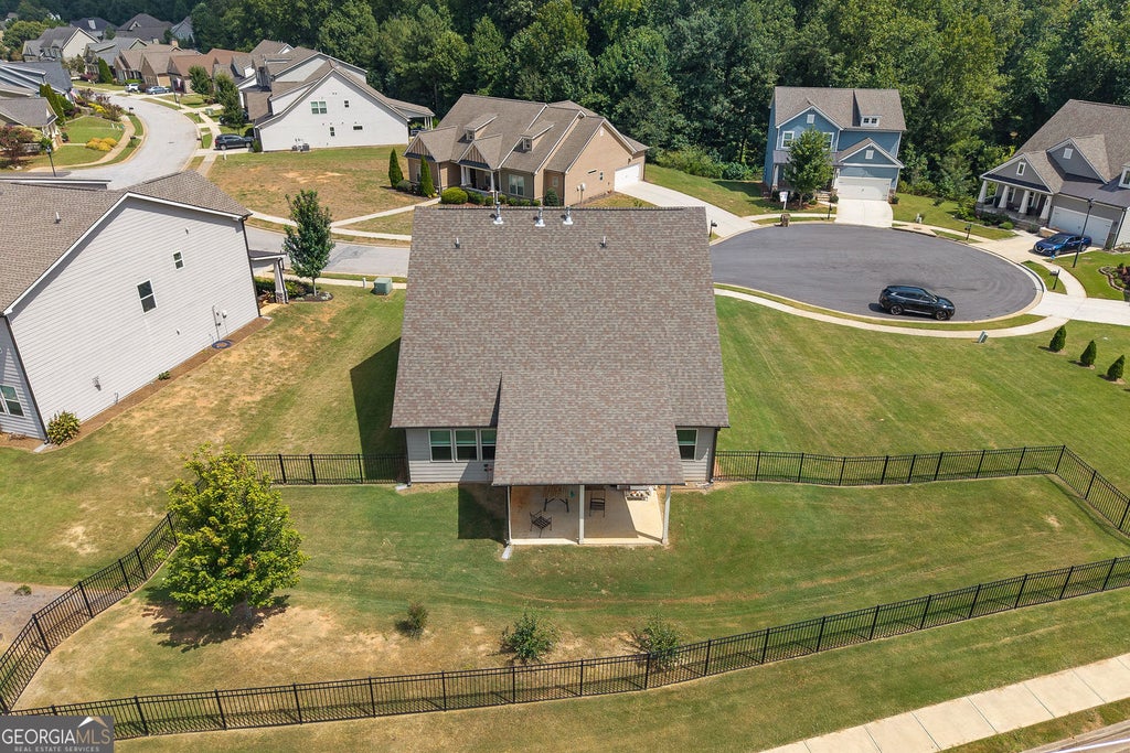 Photo of 352 Chestnut Chase, Hoschton, GA 30548 (MLS # 10834568)