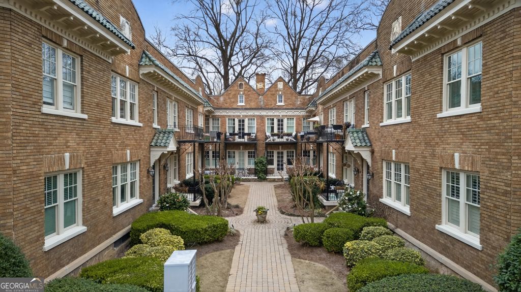 Photo of 907 Piedmont Avenue NE #13, Atlanta, GA 30309 (MLS # 10709033)