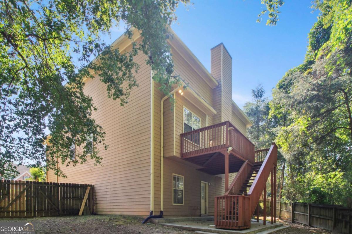 Vinings Crossing - Residential Lease