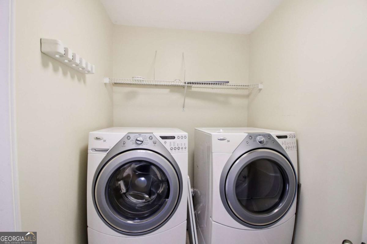 Vinings Crossing - Residential Lease