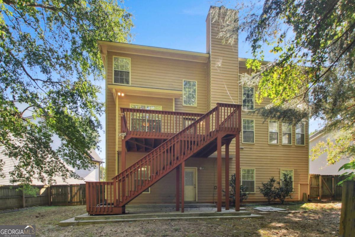 Vinings Crossing - Residential Lease