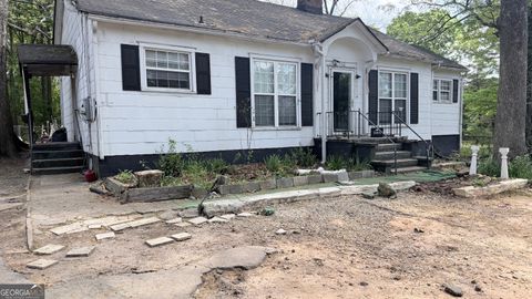 Photo of 1948 Browns Mill Road SE, Atlanta, GA 30315 (MLS # 10737420)